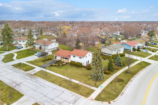 Building Photo - 500 Colgate Ct