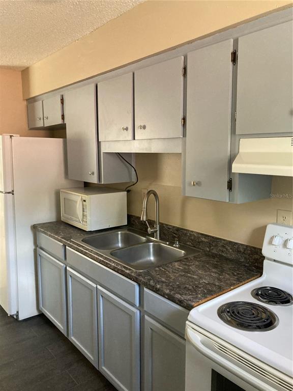 Building Photo - 1306 Golconda Rd