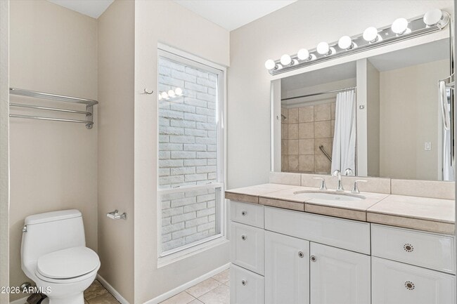 Building Photo - 5208 N 78th Way