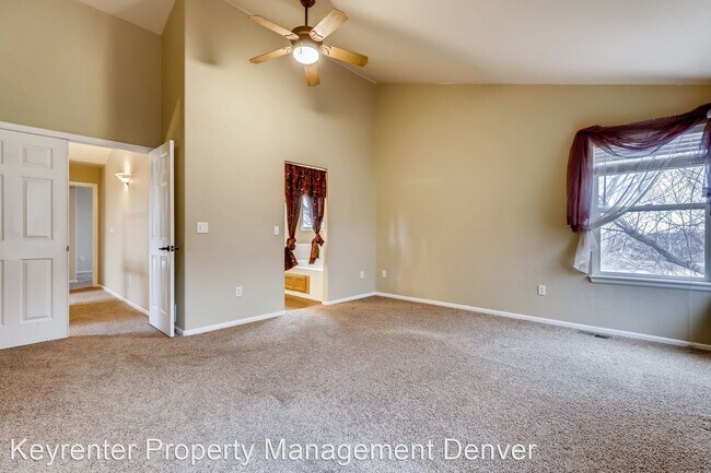 Building Photo - 6 br, 4 bath House - 1387 E 135th Pl