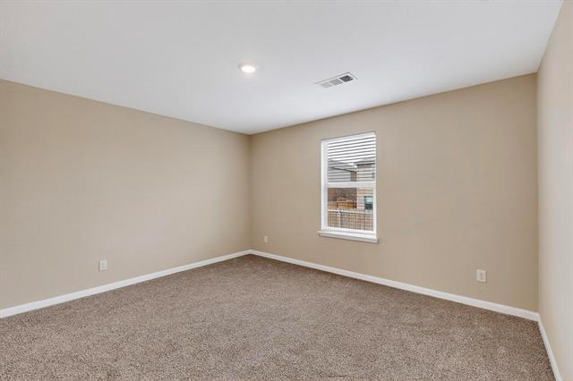 Building Photo - 272 Moonstone Way