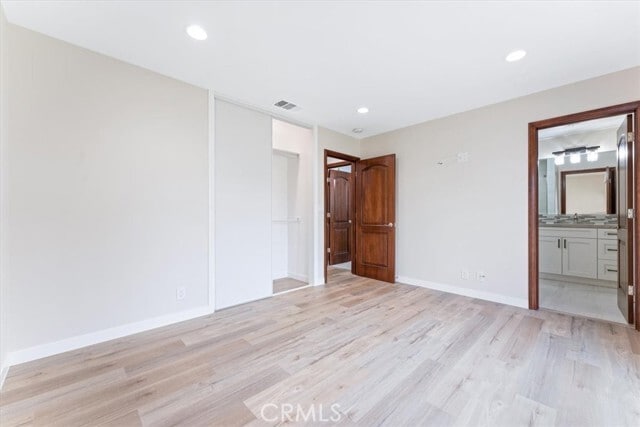 Building Photo - 16121 Fantasia Ln