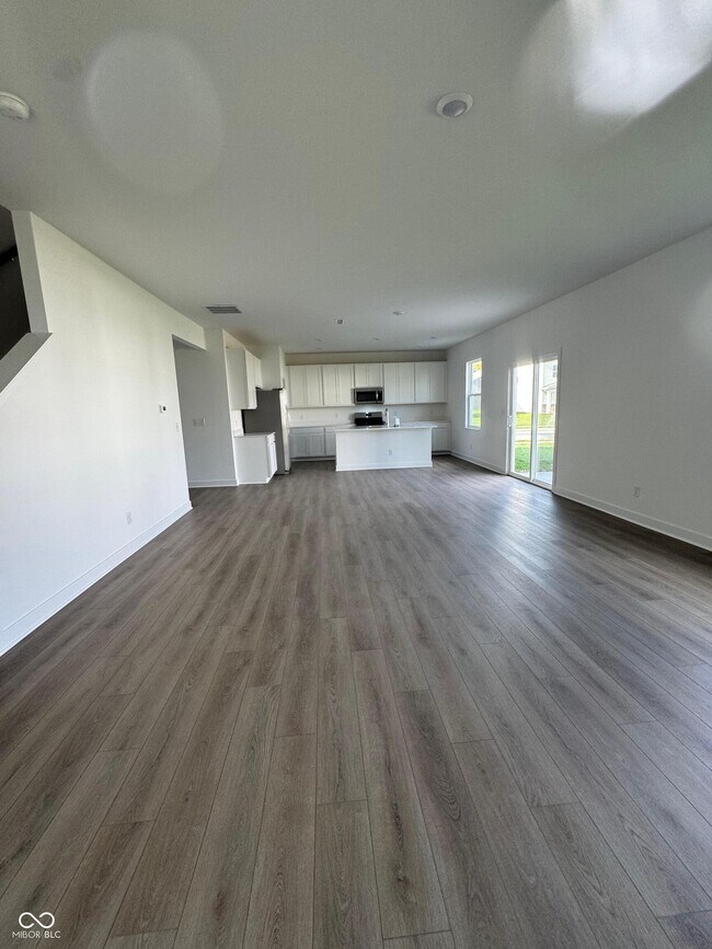 Building Photo - 3556 Cosmic Ct