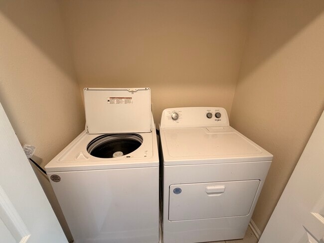 Building Photo - 840 Gate Run Rd