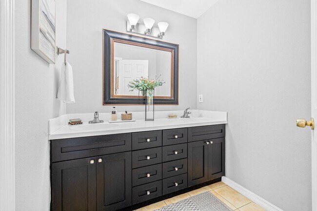 Building Photo - 106 OSE Rentals LLC