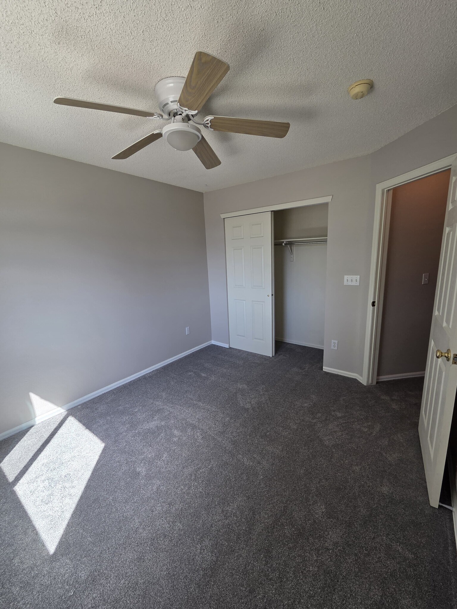 Building Photo - 5016 Prairie Grass Ln