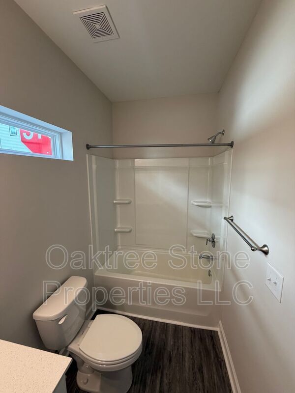 Building Photo - 1985 North St NW