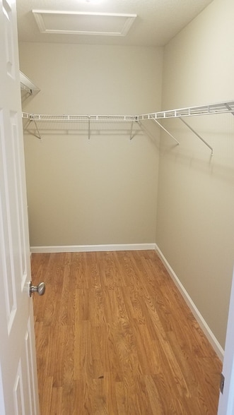 Building Photo - 3980 Howard Gap Rd