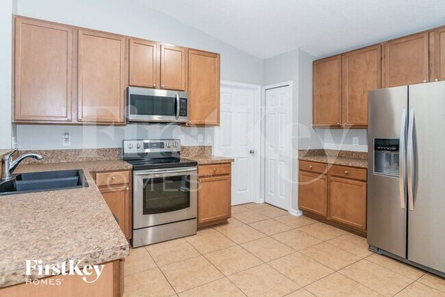 Building Photo - 2278 Sotterley Ln