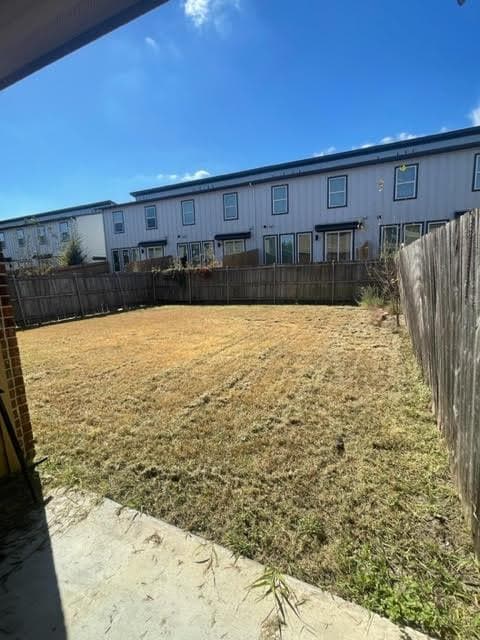 Building Photo - 118 Creekside Villa Dr