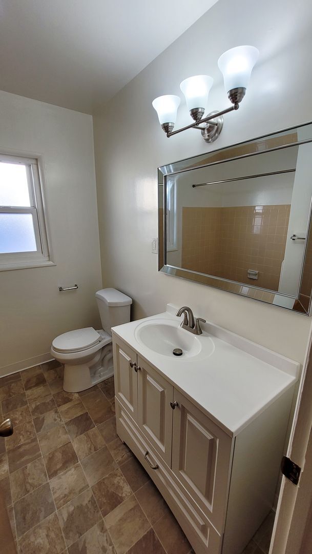 Building Photo - COMING SOON! Beautiful 3 Bed 2 Bath with 2 Car Garage, Laundry Room, and Storage Shed!