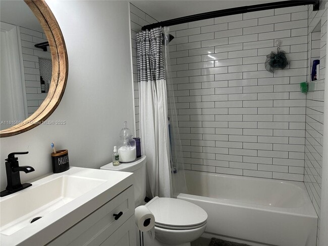 Building Photo - 12455 SW 93rd Terrace