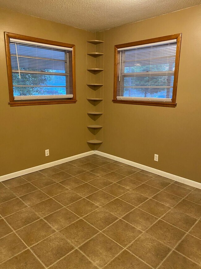 Viola House 100 Circle Dr Viola AR 72583 Apartment Finder