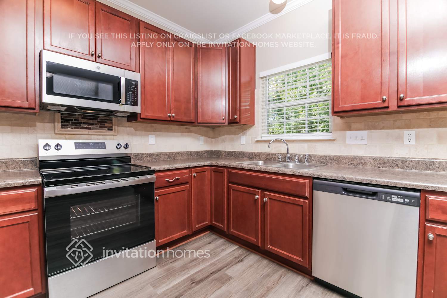 Building Photo - 1709 Fern Hollow Trail