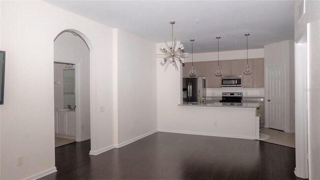 Building Photo - 6466 Cava Alta Dr