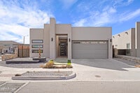 Building Photo - 2801 Tierra Garden Dr