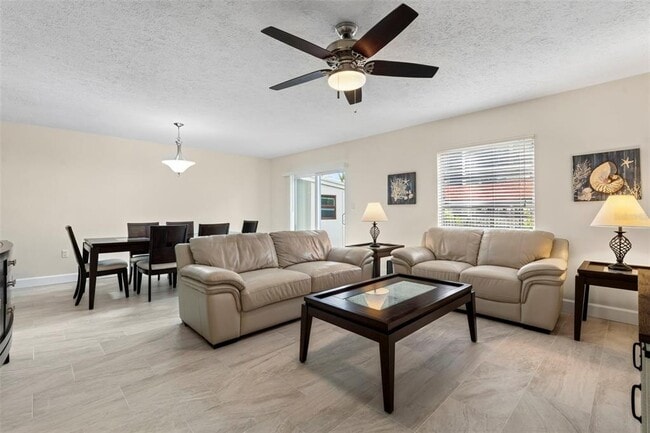 Building Photo - 2700 Bayshore Blvd
