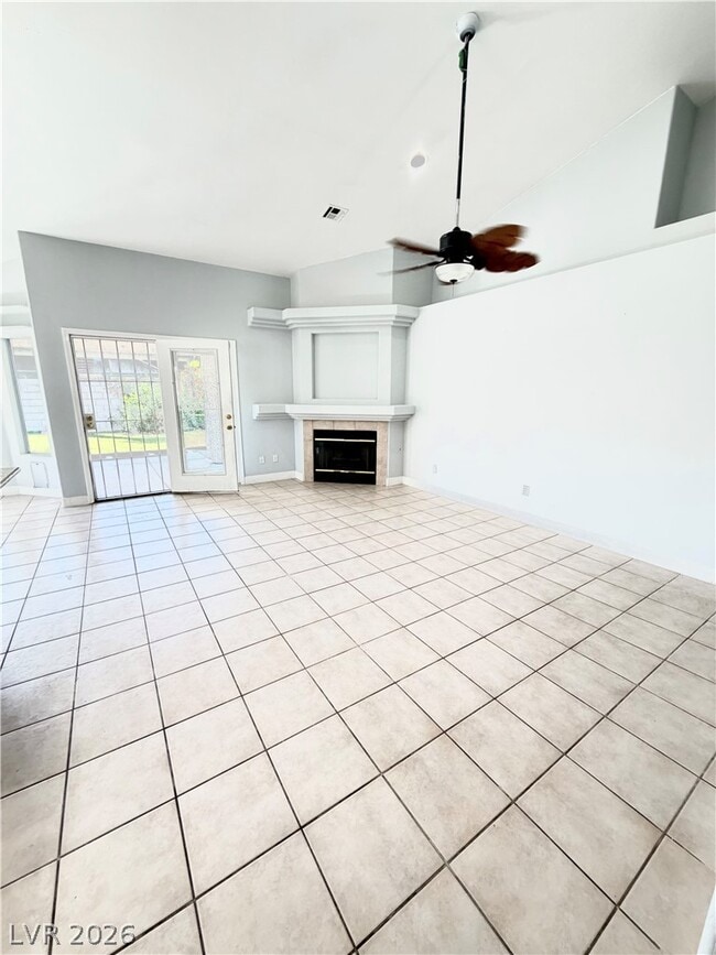 Building Photo - 2763 Chokecherry Ave