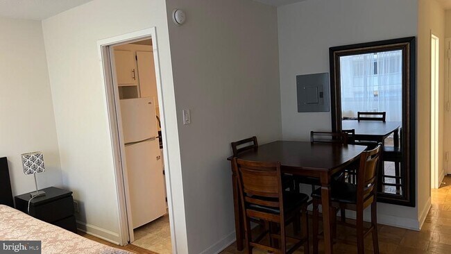 Building Photo - 5500 Friendship Blvd