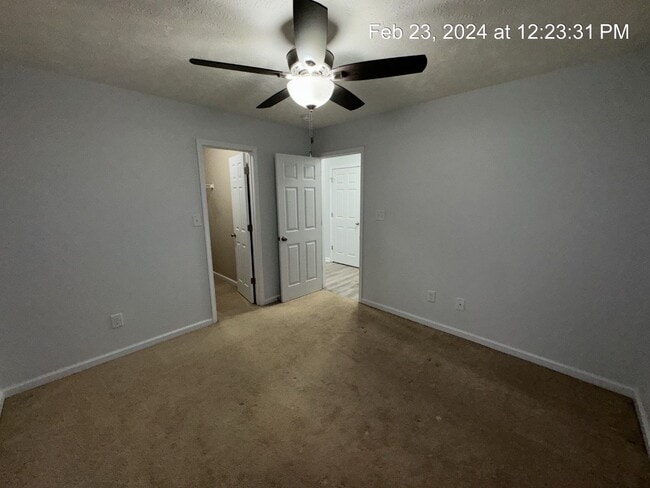 Building Photo - 4937 Yorkchester Dr