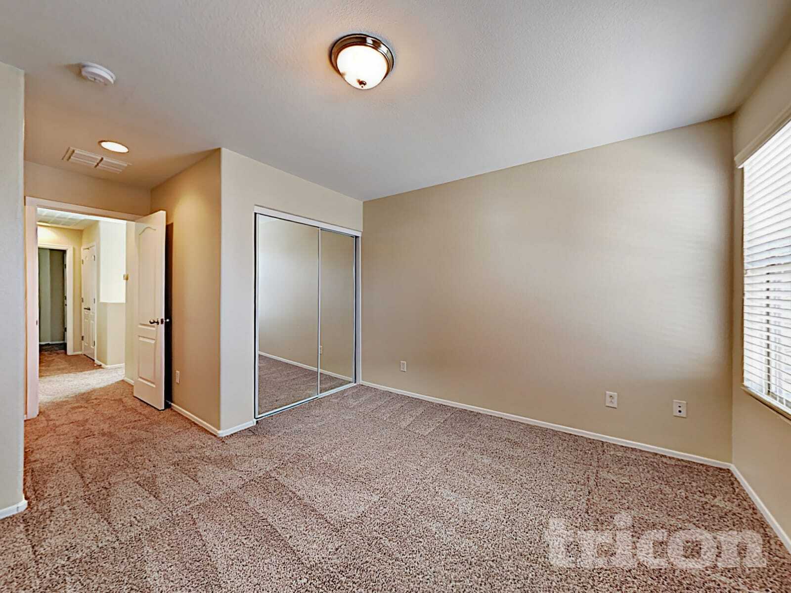 Building Photo - 4376 E Selena Dr