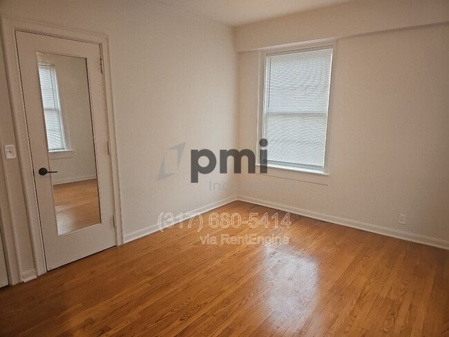 Building Photo - 1 W 28th St