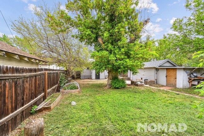 Building Photo - Charming 3BR House in Denver