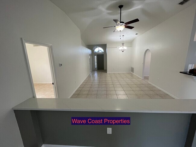 Family room - 8593 Winder Way