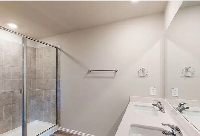 Building Photo - 10201 Altair Dr