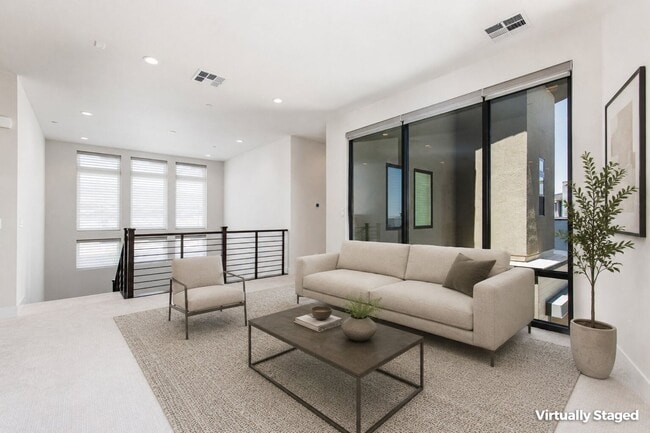 Building Photo - Stunning modern luxury home located in prestigious guard-gated Summerlin community of Ascension