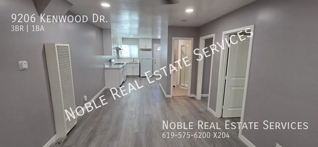 Building Photo - 9206 Kenwood Dr