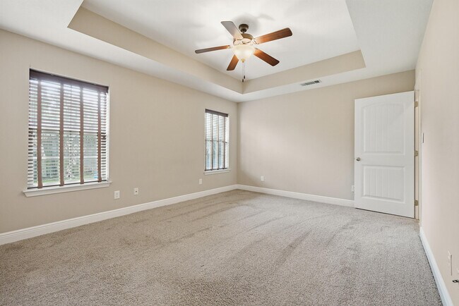 Building Photo - 1949 Mooring Dr