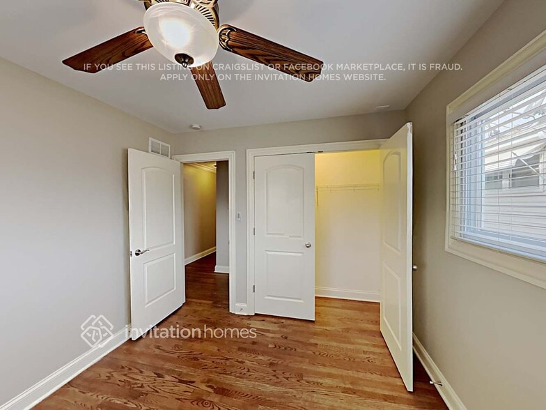 Building Photo - 2436 George St