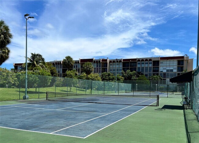 Building Photo - 2101 Atlantic Shores Blvd