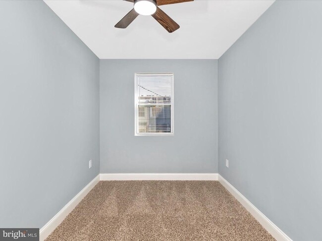 Building Photo - 5443 Jonquil Ave