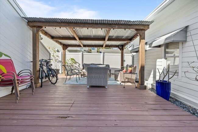 Building Photo - 2903 W Bay Ct Ave