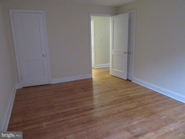 Building Photo - 43 Rittenhouse Pl