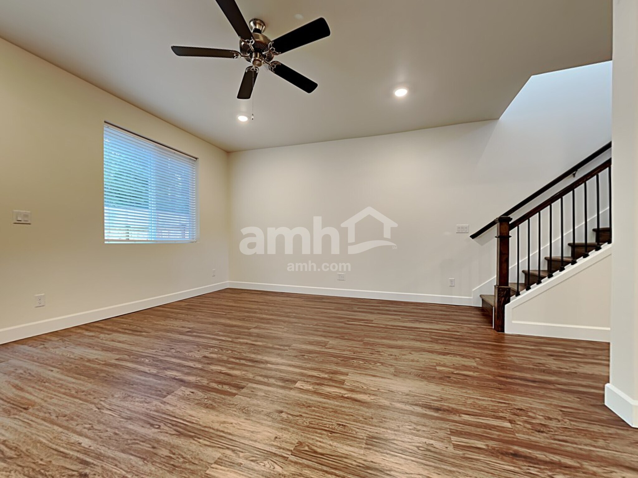 Building Photo - 9268 Shootingstar St SE