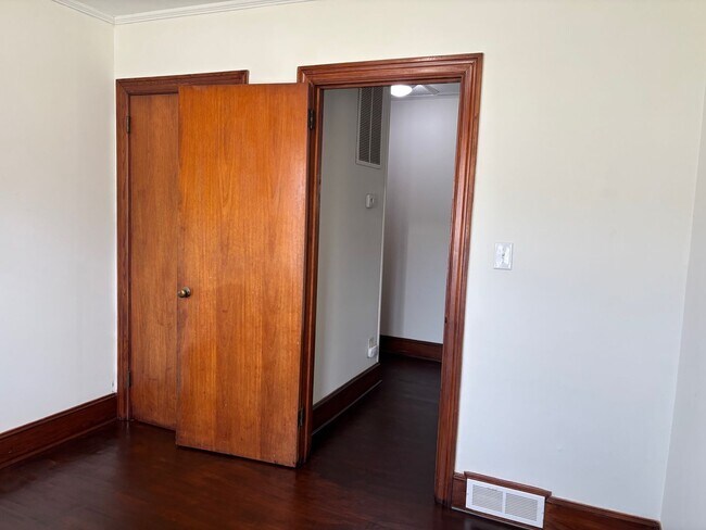 Building Photo - 3 Bed, 1 Bath Brick house in Ramseur