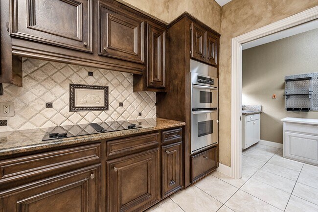 Building Photo - 3702 Belle Grove Ln