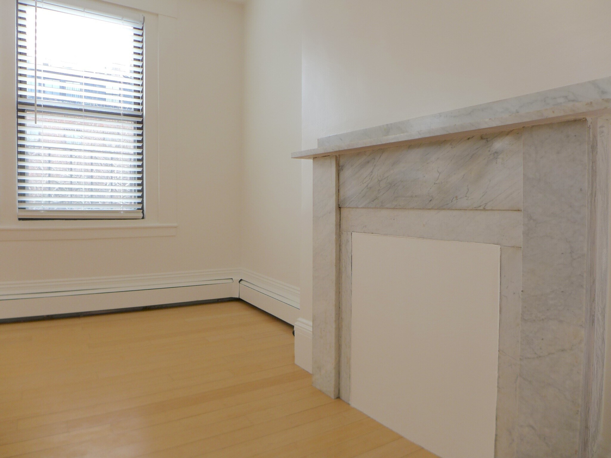 Building Photo - 14 Milford St