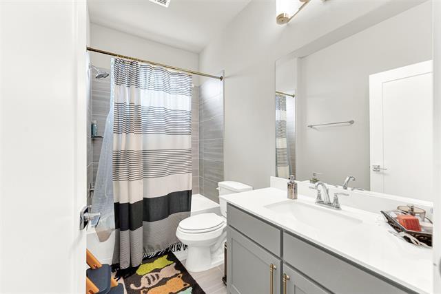 Building Photo - 16445 Weatherwood Dr