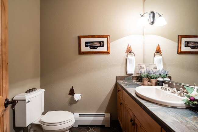 Building Photo - 4 Full Moon Rd