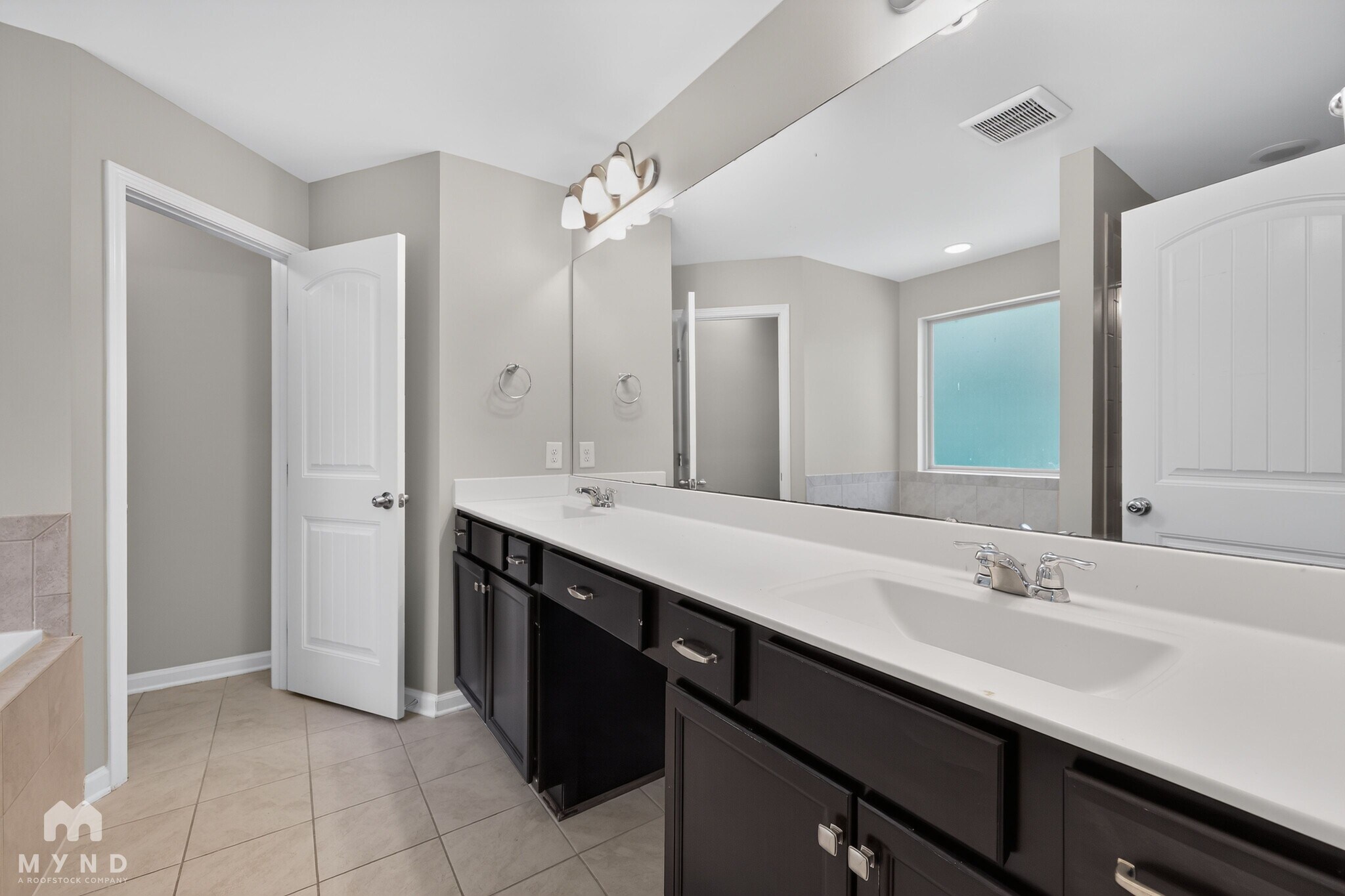 Building Photo - 116 Canvasback Dr