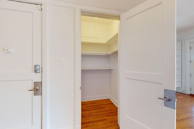 Floorplan - 1358 E. 58th Street