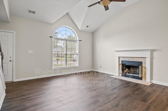 Building Photo - 3084 River Run Trail