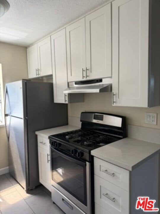 Building Photo - 7504 Sepulveda Blvd