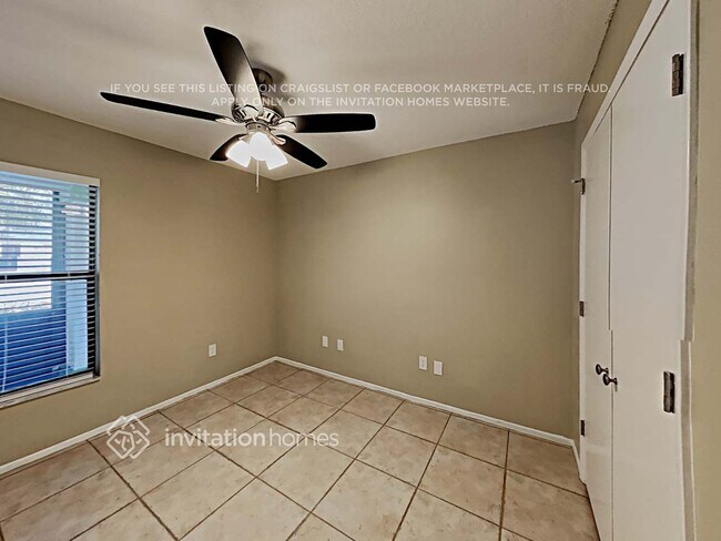 Building Photo - 1013 Black Willow Dr