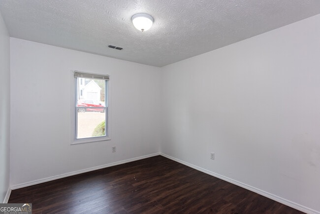 Building Photo - 6960 Brown Dr S