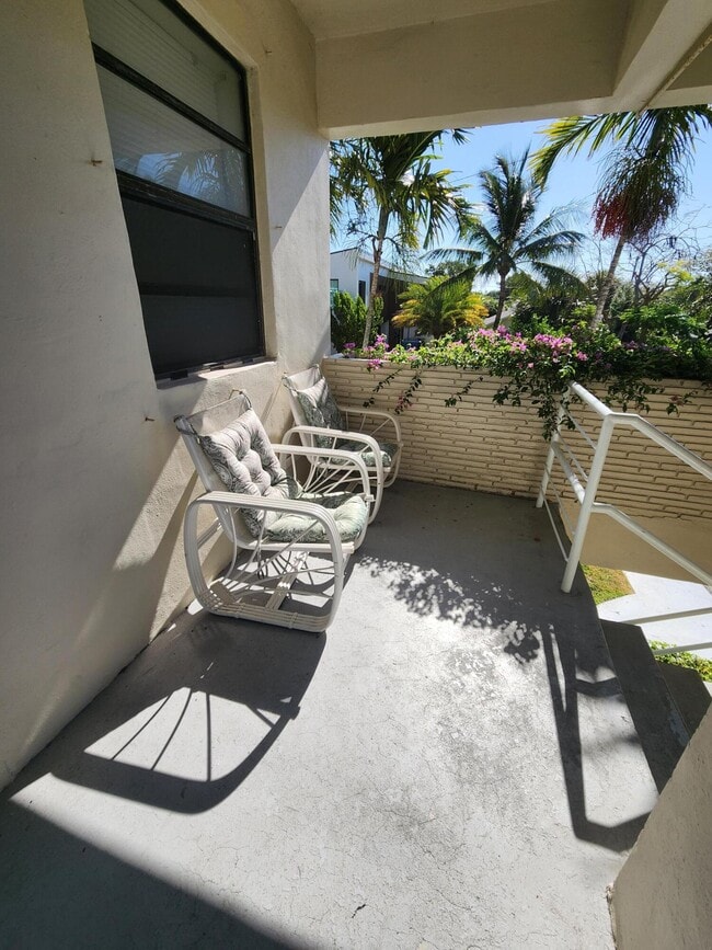 Building Photo - 321 N K St